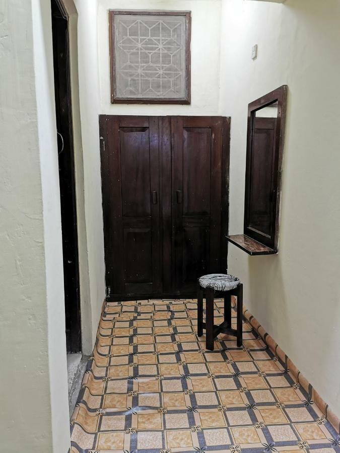 Crown Hotel Zanzibar Exterior photo